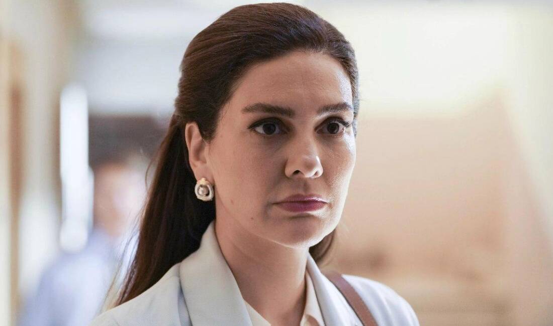 Bergüzar Korel’in o kareleri gündem oldu! Eski halini gören taş kesildi..