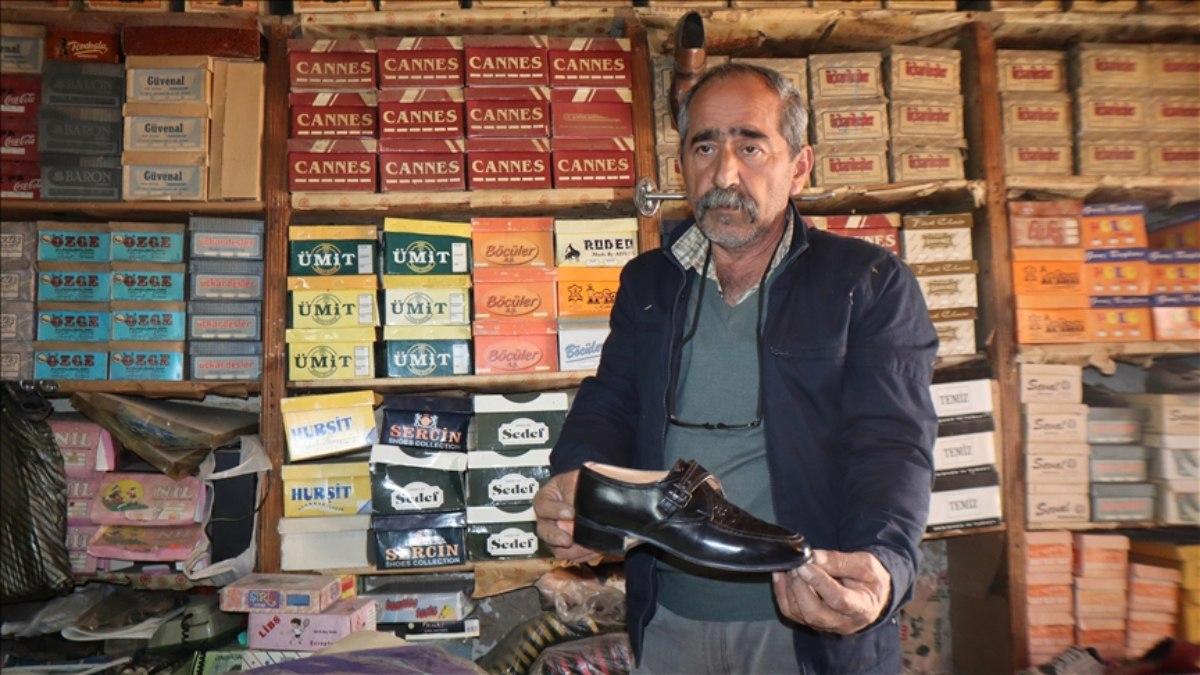 Iğdır’da babasının öldüğü gün kapattığı köy bakkalı, 30 yıldır aynı halde