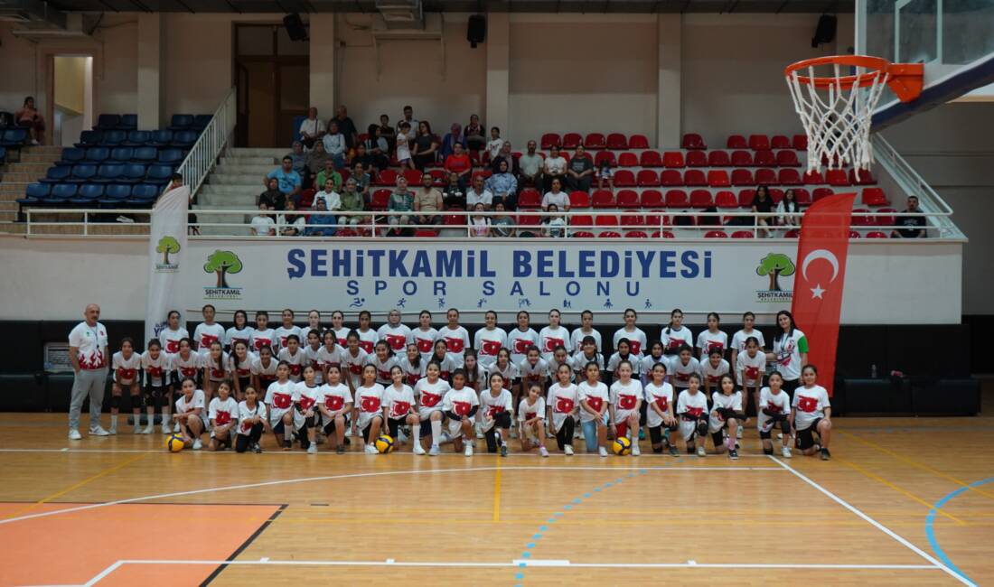 YUSUF BOZYİĞİT-ŞEHİTKAMİL/TEKHA   62 GENÇ SPORCU PROFESYONELLİK YOLUNDA İLK ADIMI