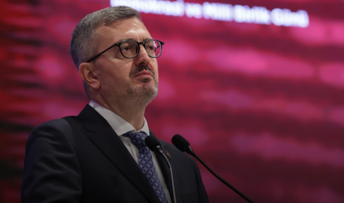 İletişim Başkanı Burhanettin Duran’dan YAŞ Kararlarına YorumCumhurbaşkanlığı İletişim Başkanı Burhanettin