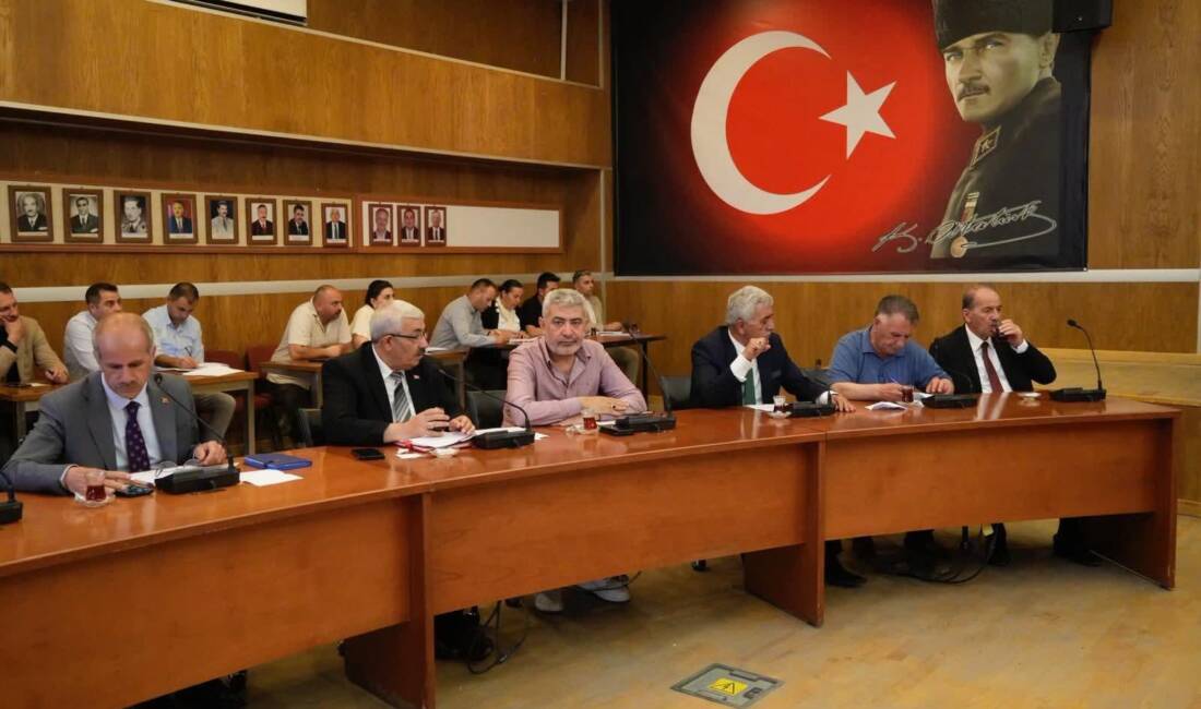CEM DAŞDELEN- KARS / TEKHA Kars Belediyesi Meclis Salonu’nda, Ağustos