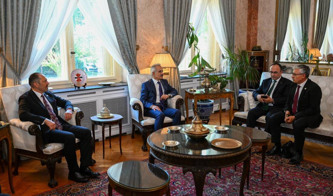 ROMANYA / TEKHA Ulaştırma ve Altyapı Bakanı Abdulkadir Uraloğlu, resmi
