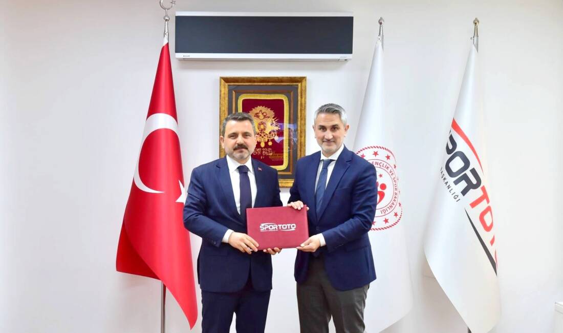 BİROL GÜNGÖRDÜ / ÇANAKKALE – TEKHA Çanakkale’nin tarihi dokusunu modern