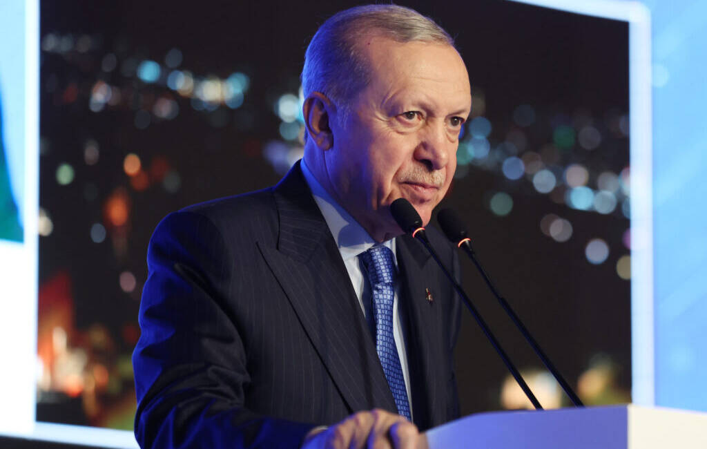 ABD-Türkiye İş Konseyi Başkanı Ulukaya’dan Cumhurbaşkanı’na Hediye Cumhurbaşkanı Recep Tayyip