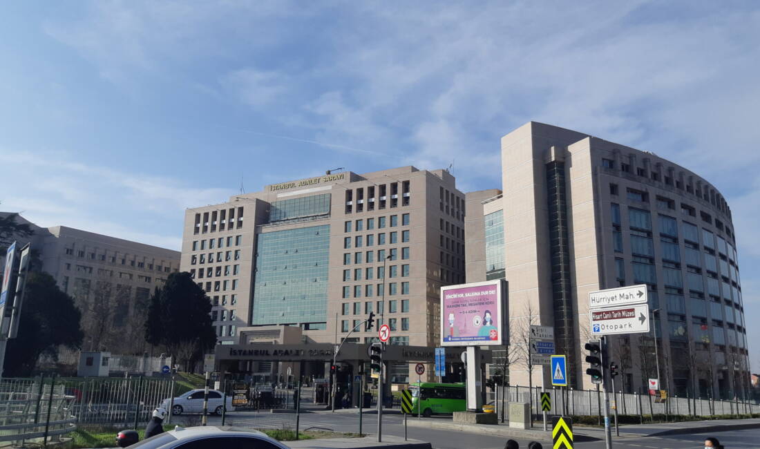 İSTANBUL / TEKHA Beşiktaş’ta İsrail Konsolosluğu’nun da bulunduğu plaza önündeki