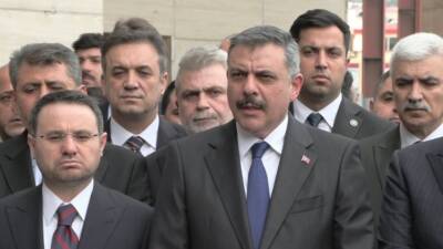Kahramanmaraş’ın Onikişubat ilçesinde bir ortaokulda 14 yaşındaki bir öğrenci tarafından