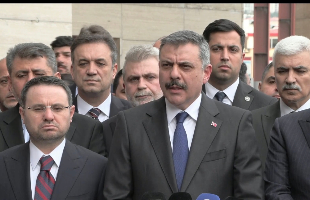 Kahramanmaraş’ın Onikişubat ilçesinde bir ortaokulda 14 yaşındaki bir öğrenci tarafından