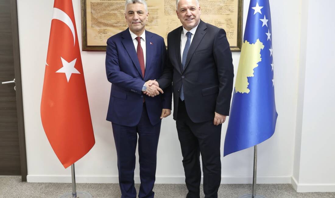 KOSOVA / TEKHA Ticaret Bakanı Ömer Bolat, resmi temaslarda bulunmak