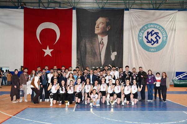 CEM DAŞDELEN- KARS / TEKHA Kafkas Üniversitesi bünyesinde düzenlenen Geleneksel