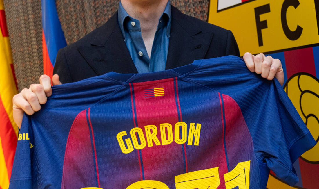 İspanya La Liga’nın güçlü temsilcilerinden Barcelona, yeni sezon transfer çalışmalarına