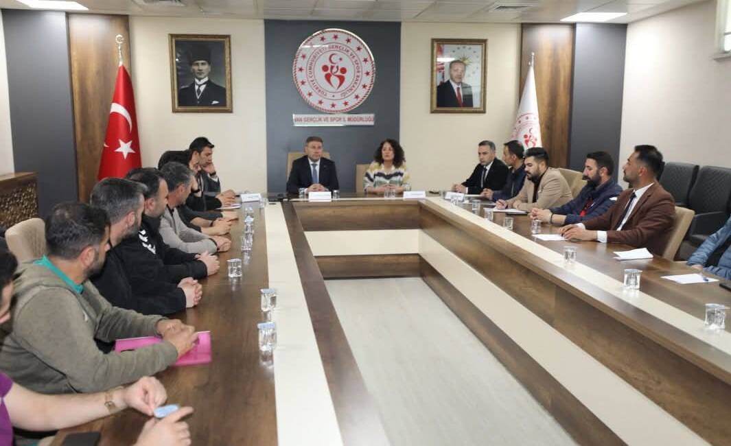 Suat Baran VAN / TEKHA Gençlik ve Spor Bakanlığı yetkilileri