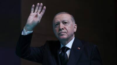 İSTANBUL / TEKHA Cumhurbaşkanı Recep Tayyip Erdoğan ve eşi Emine