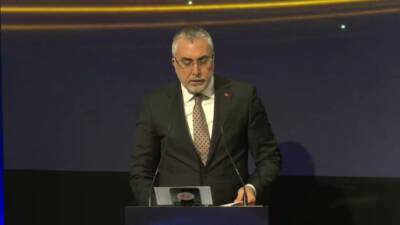İSTANBUL / TEKHA Çalışma ve Sosyal Güvenlik Bakanı Vedat Işıkhan,