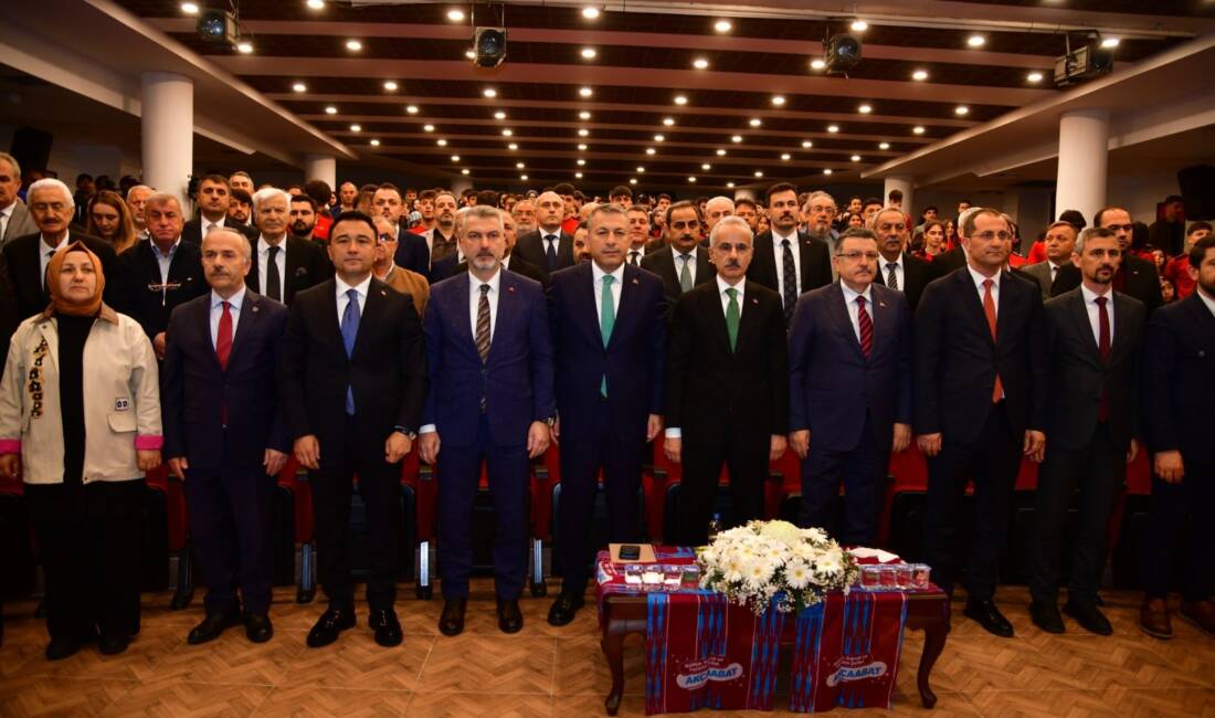   TRABZON / TEKHA Trabzon’un Akçaabat ilçesinde düzenlenen Akçaabat Kitap