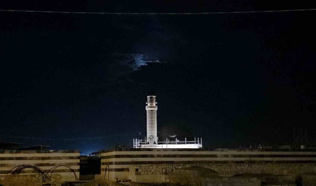 Tarihi dokusu ve eşsiz doğasıyla bilinen Van, dün gece astronomi
