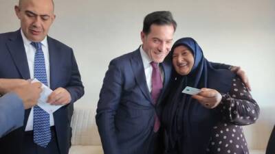 ELAZIĞ / TEKHA İçişleri Bakanlığı bürokratları, Elazığ’daki geçici barınma merkezinde