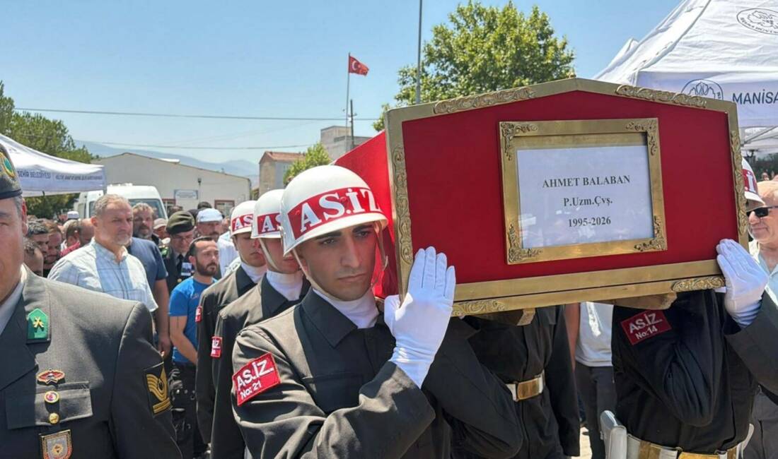 Bitlis’in Tatvan ilçesinde otomobilin motosiklete çarpması sonucu yaşamını yitiren Piyade