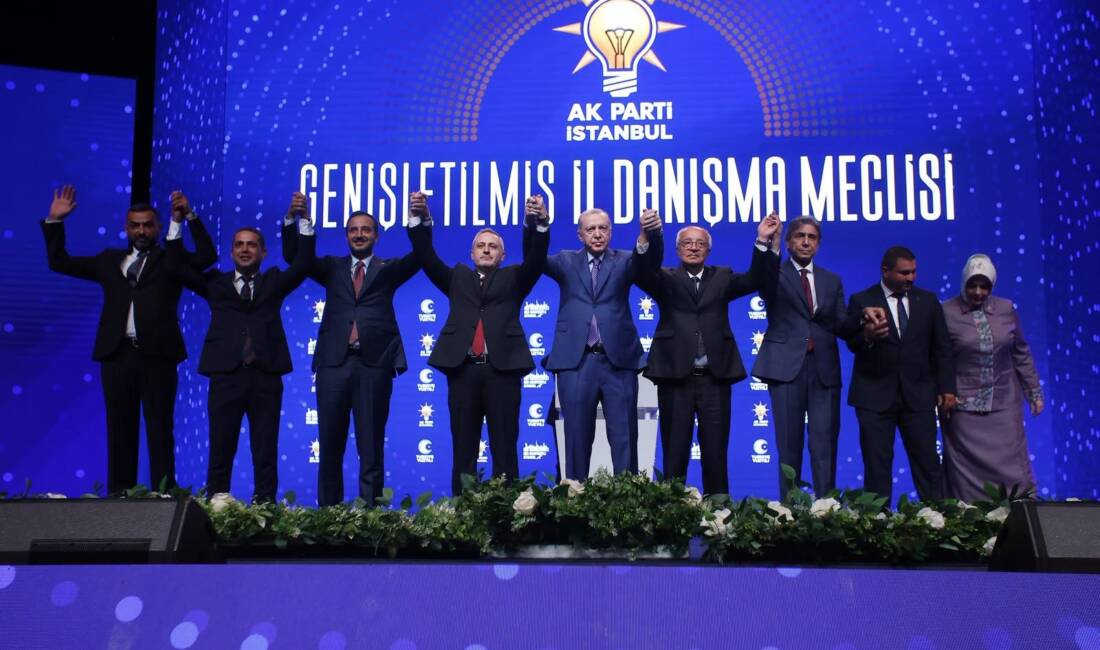 Cumhuriyet Halk Partisi’nden (CHP) istifa eden 3 ilçe belediye başkanı
